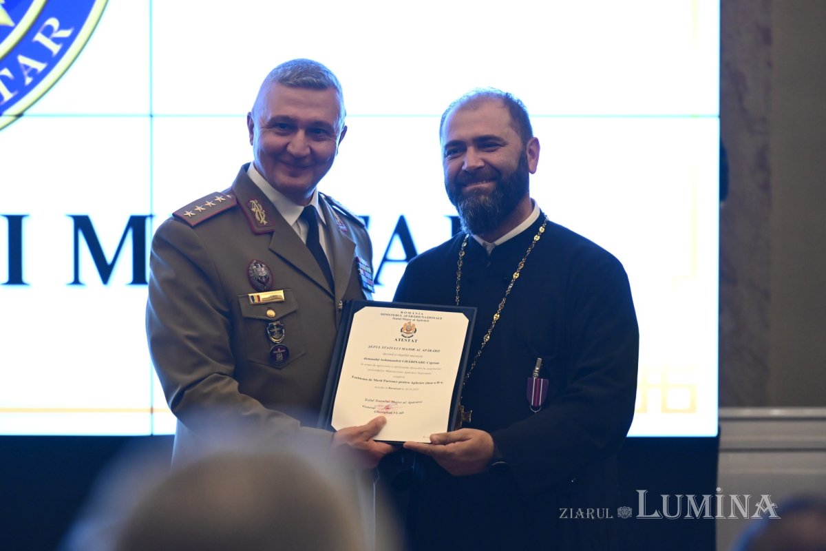 Moment festiv la Cercul Militar Național 346589