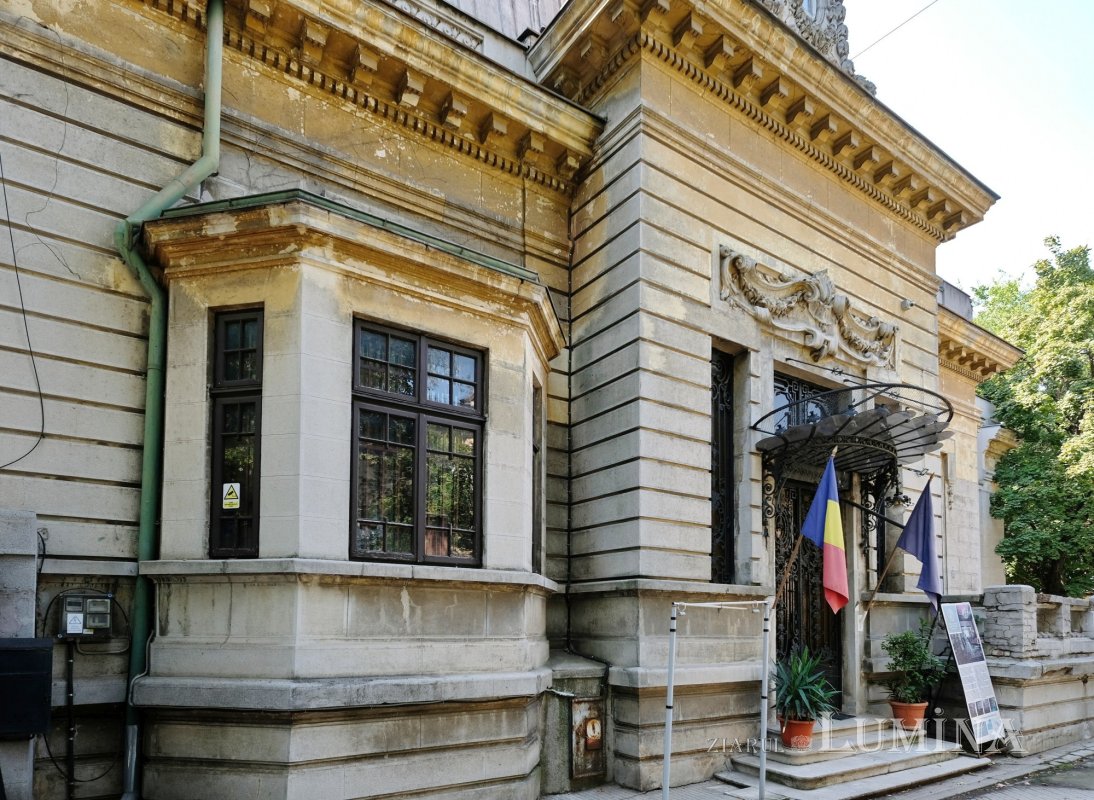 O colecție fabuloasă într-o casă care are nevoie de ajutor 346662