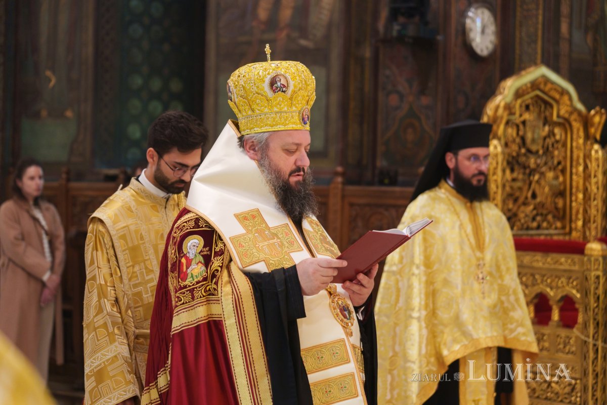 Te Deum la centenarul întronizării primului Patriarh al României 346698