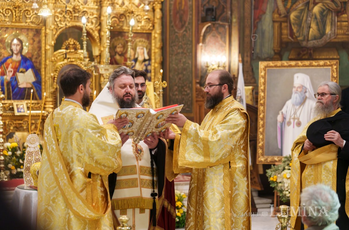 Te Deum la centenarul întronizării primului Patriarh al României 346703
