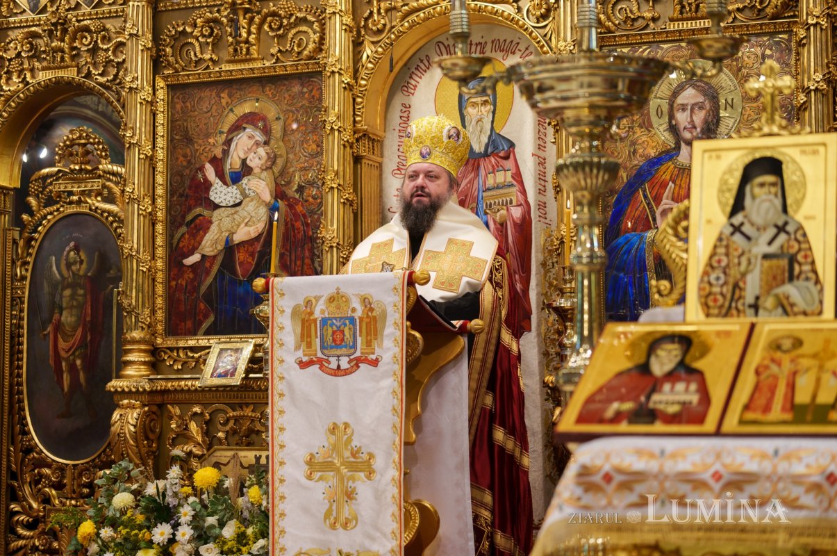 Te Deum la centenarul întronizării primului Patriarh al României 346708