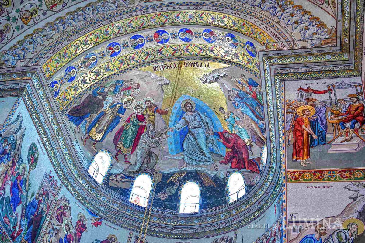 Mozaicul, veșmântul nemuritor al catedralelor 345666