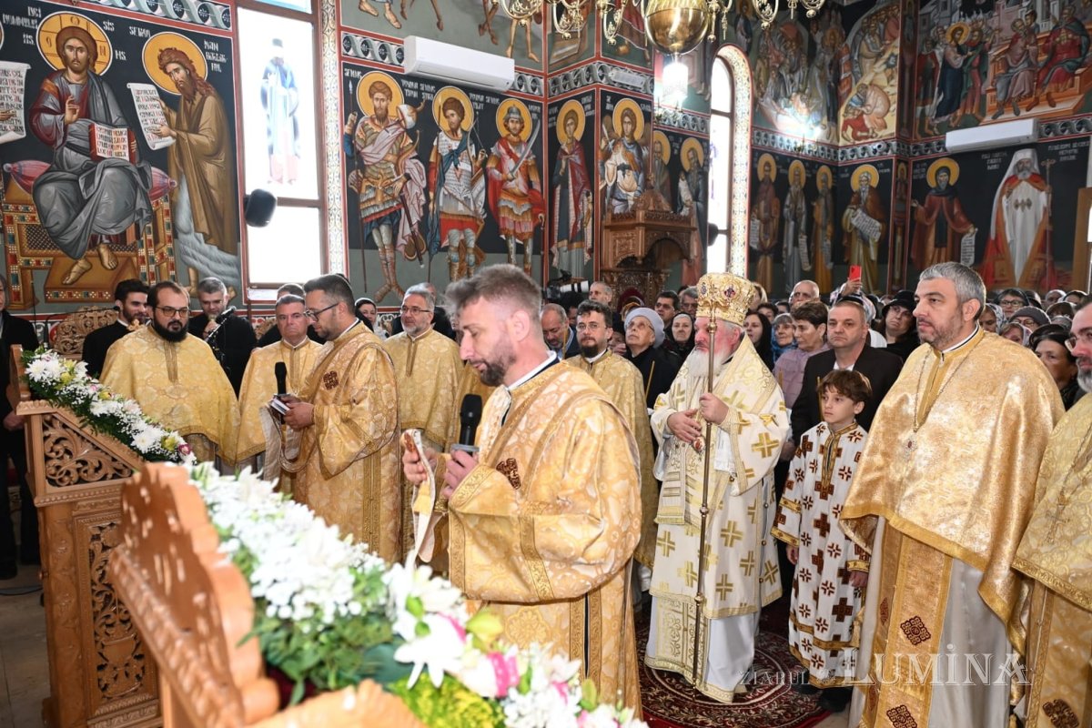 Veșmânt de har pentru o biserică bucureșteană 346785