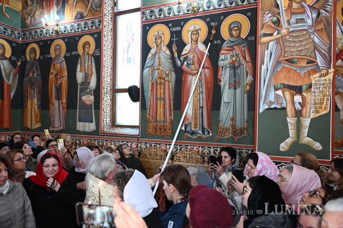 Veșmânt de har pentru o biserică bucureșteană 346789