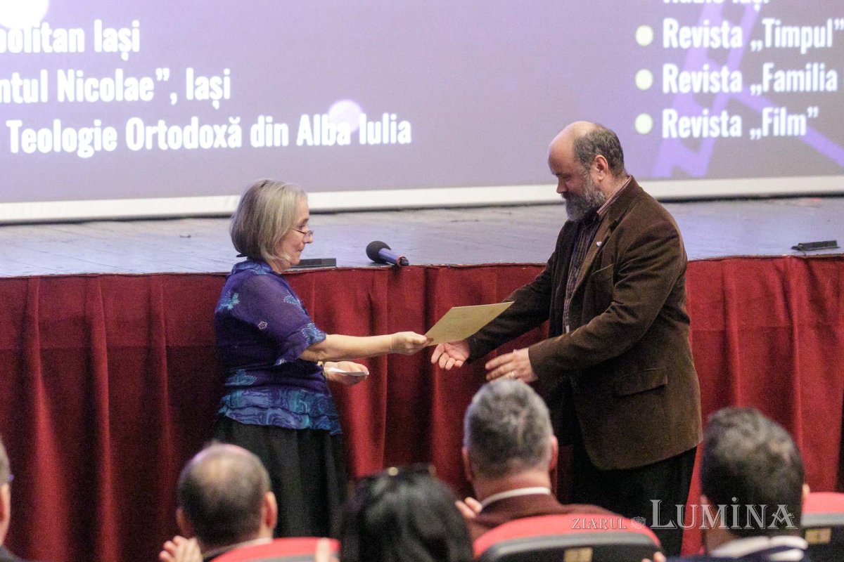 A început cea de‑a doua ediție a Festivalului de film creștin „Quo Vadis” 346895