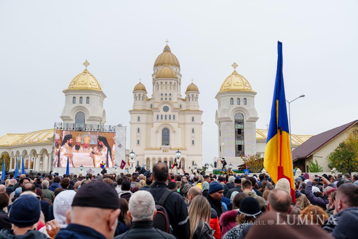 O biruință din piatră, rugăciune și lumină 346762