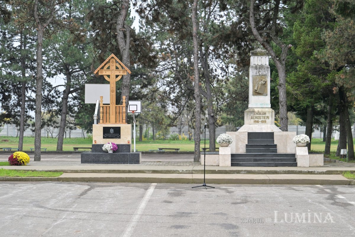 Ziua Regimentului 70 Geniu Aviație „General-maior Gheorghe Teodorescu” 347072