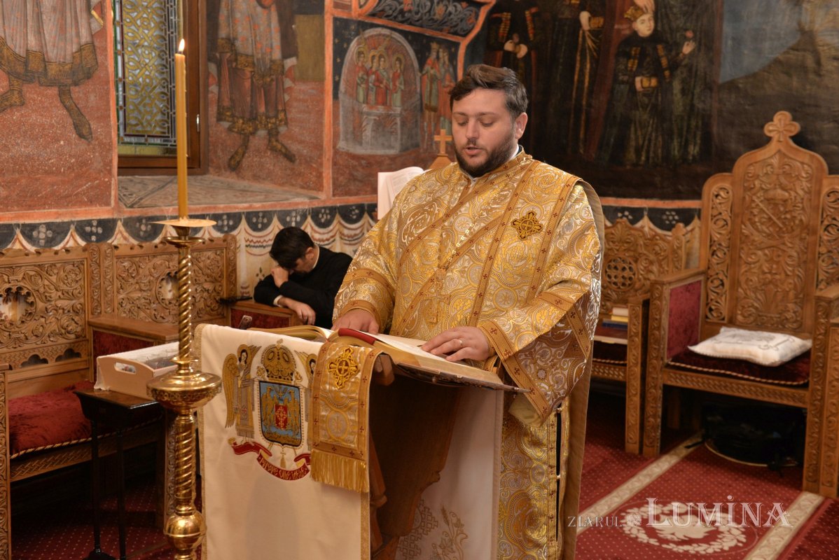 „Arhanghelii și îngerii, slujitorii cerești cei mai apropiați de oameni” 347357