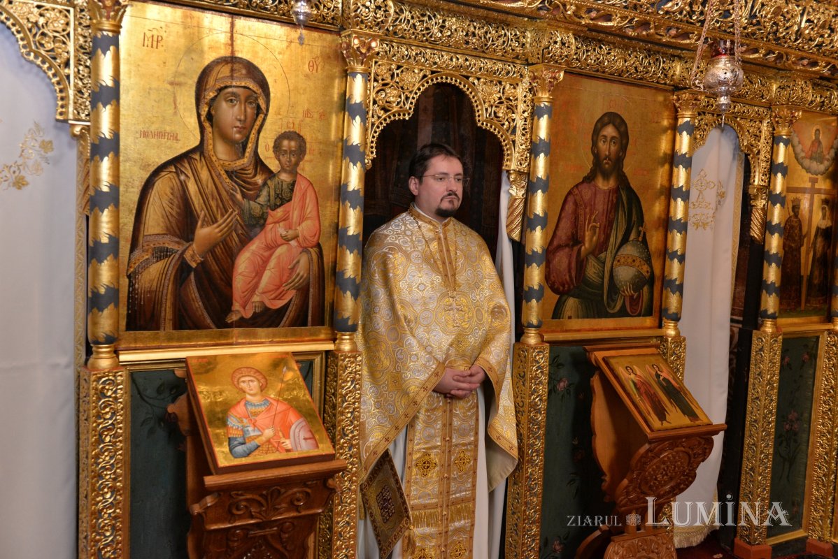 „Arhanghelii și îngerii, slujitorii cerești cei mai apropiați de oameni” 347358