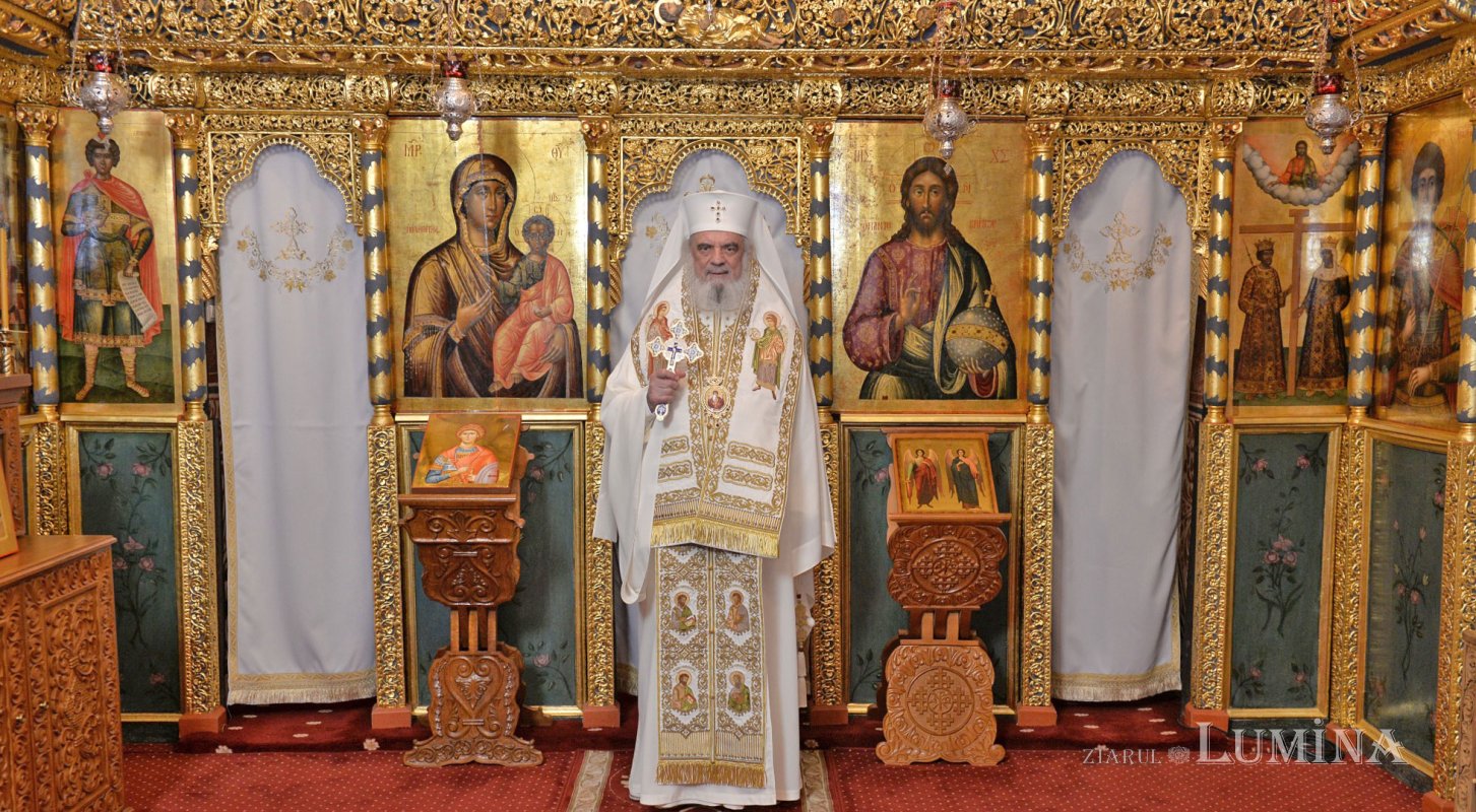 „Arhanghelii și îngerii, slujitorii cerești cei mai apropiați de oameni” 347359