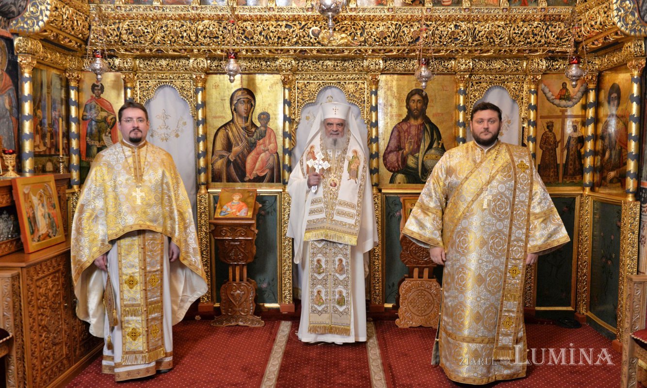 „Arhanghelii și îngerii, slujitorii cerești cei mai apropiați de oameni” 347360