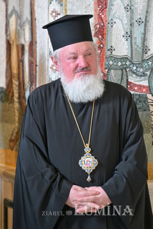 Oaspeți din Biserica Armeană în vizită la Patriarhia Română 347318