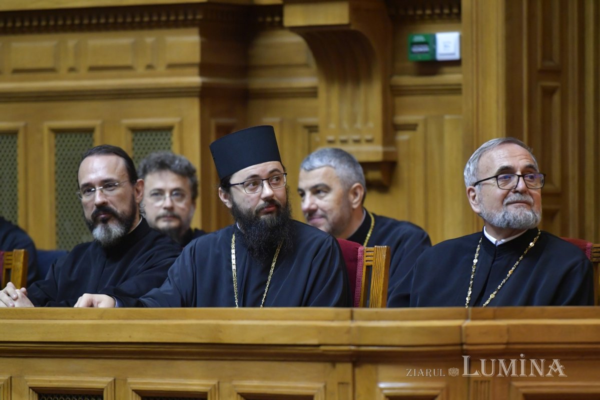 Chipuri de părinți duhovnicești evidențiate clericilor din București și Ilfov 347578