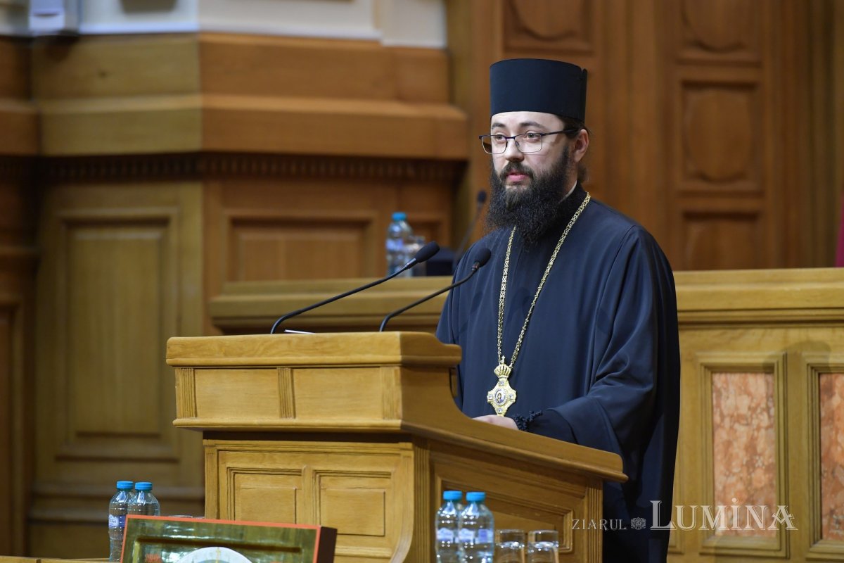 Chipuri de părinți duhovnicești evidențiate clericilor din București și Ilfov 347580