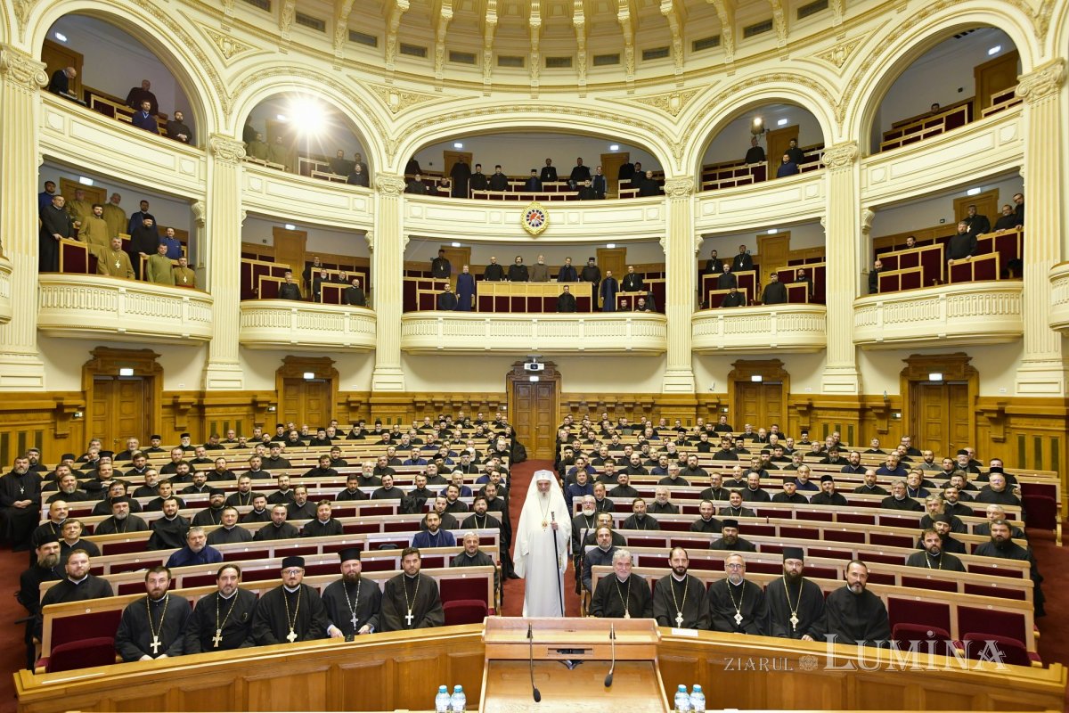 Chipuri de părinți duhovnicești evidențiate clericilor din București și Ilfov 347585