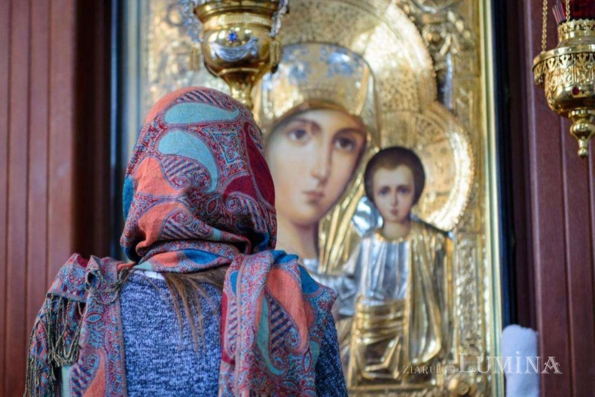 Femeia creştină, lumina care nu apune niciodată 347273