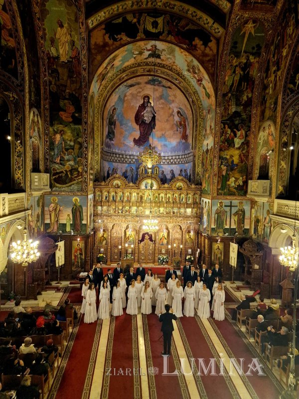 Corul „Preludiu” a concertat la Biserica „Sfântul Elefterie”‑Nou 347728
