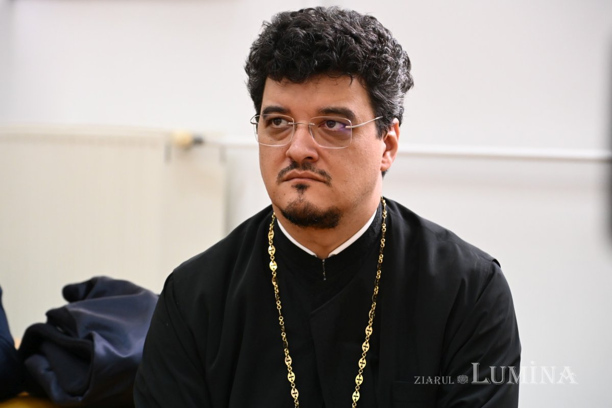 Simpozion de teologie dedicat Sfântului Dumitru Stăniloae în București 347648