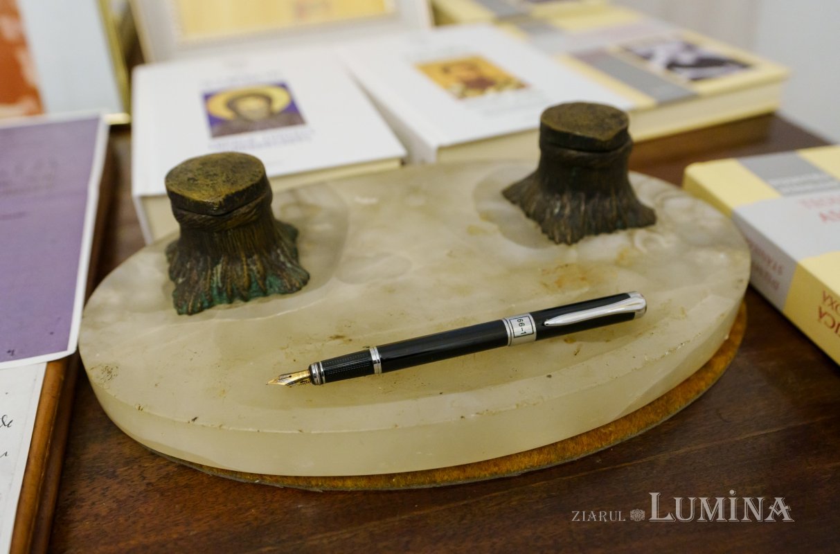 Simpozion de teologie dedicat Sfântului Dumitru Stăniloae în București 347777