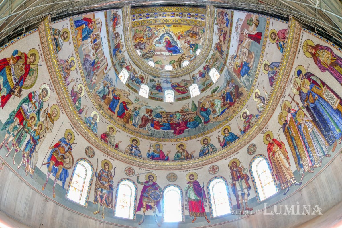 Postul Crăciunului începe vineri 347752