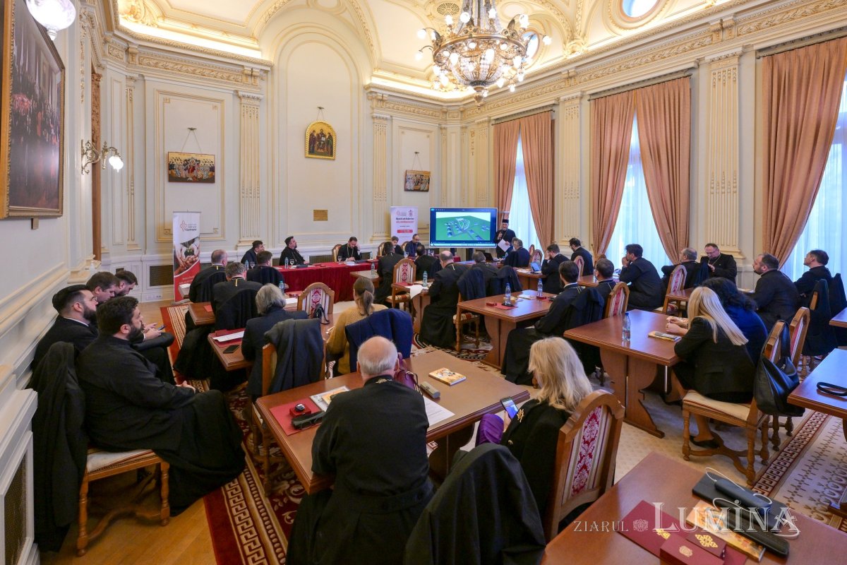 Patriarhul României s-a întâlnit cu consilierii sectoarelor social-filantropice din Patriarhia Română 347908