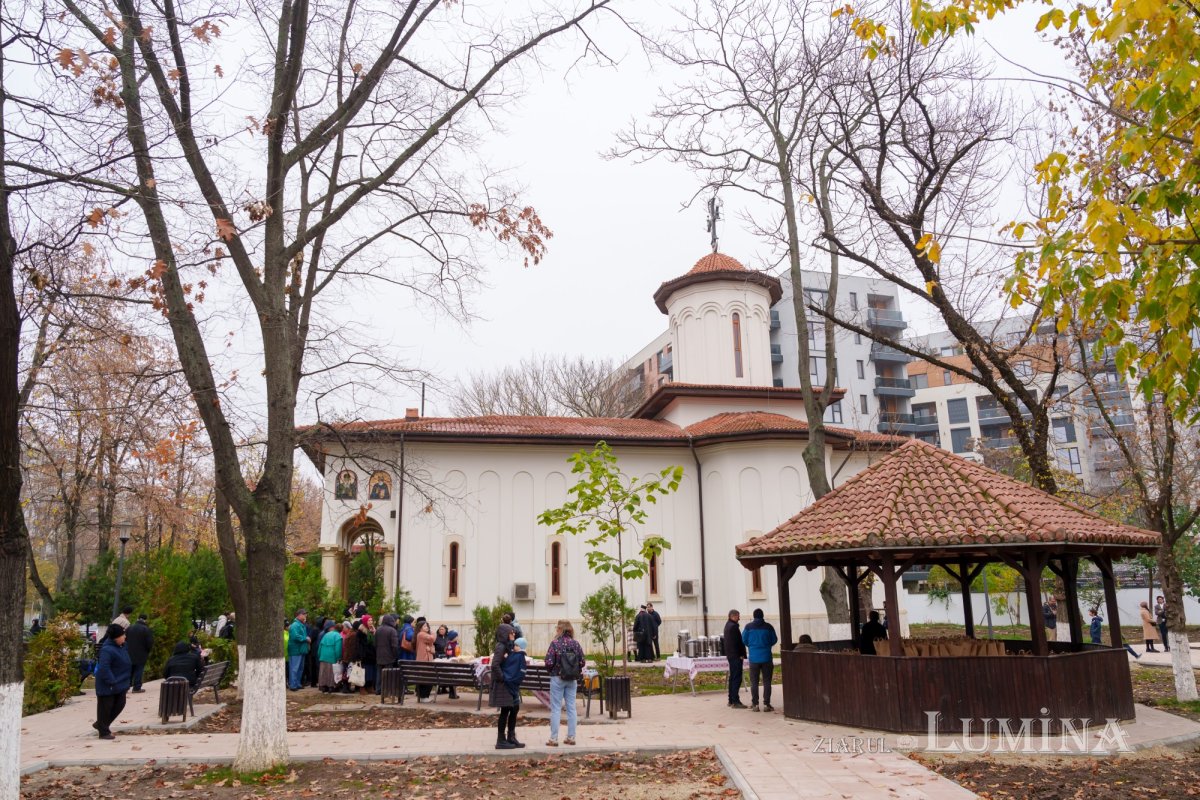 Hramul Bisericii „Sfântul Grigorie Palama” din Capitală 348026