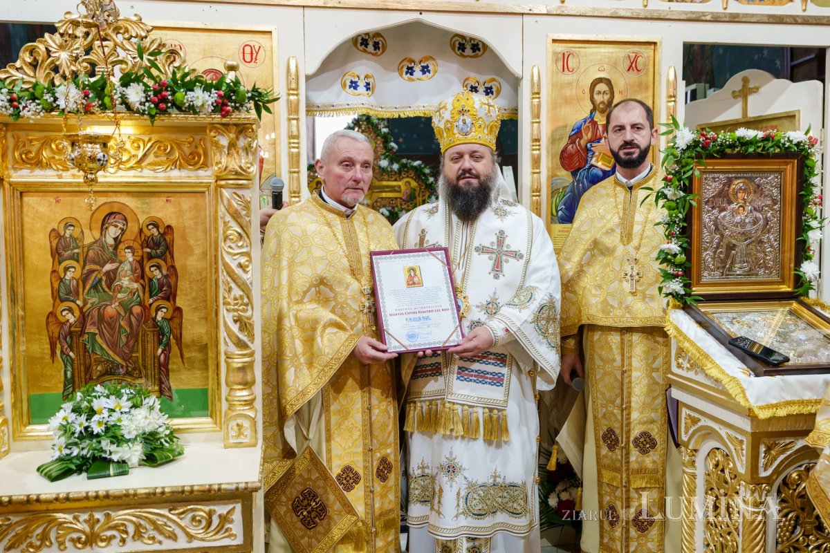 Sfințirea Altarului de vară al Parohiei Domneștii de Jos 348673