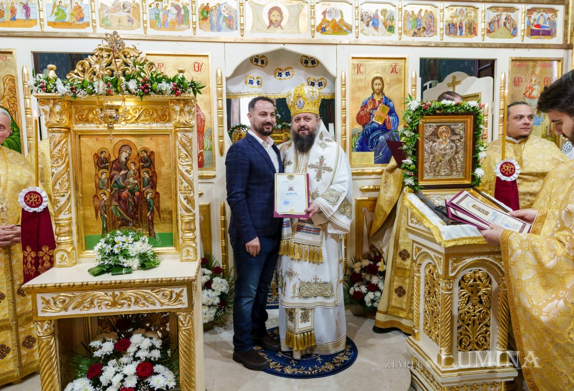 Sfințirea Altarului de vară al Parohiei Domneștii de Jos 348680