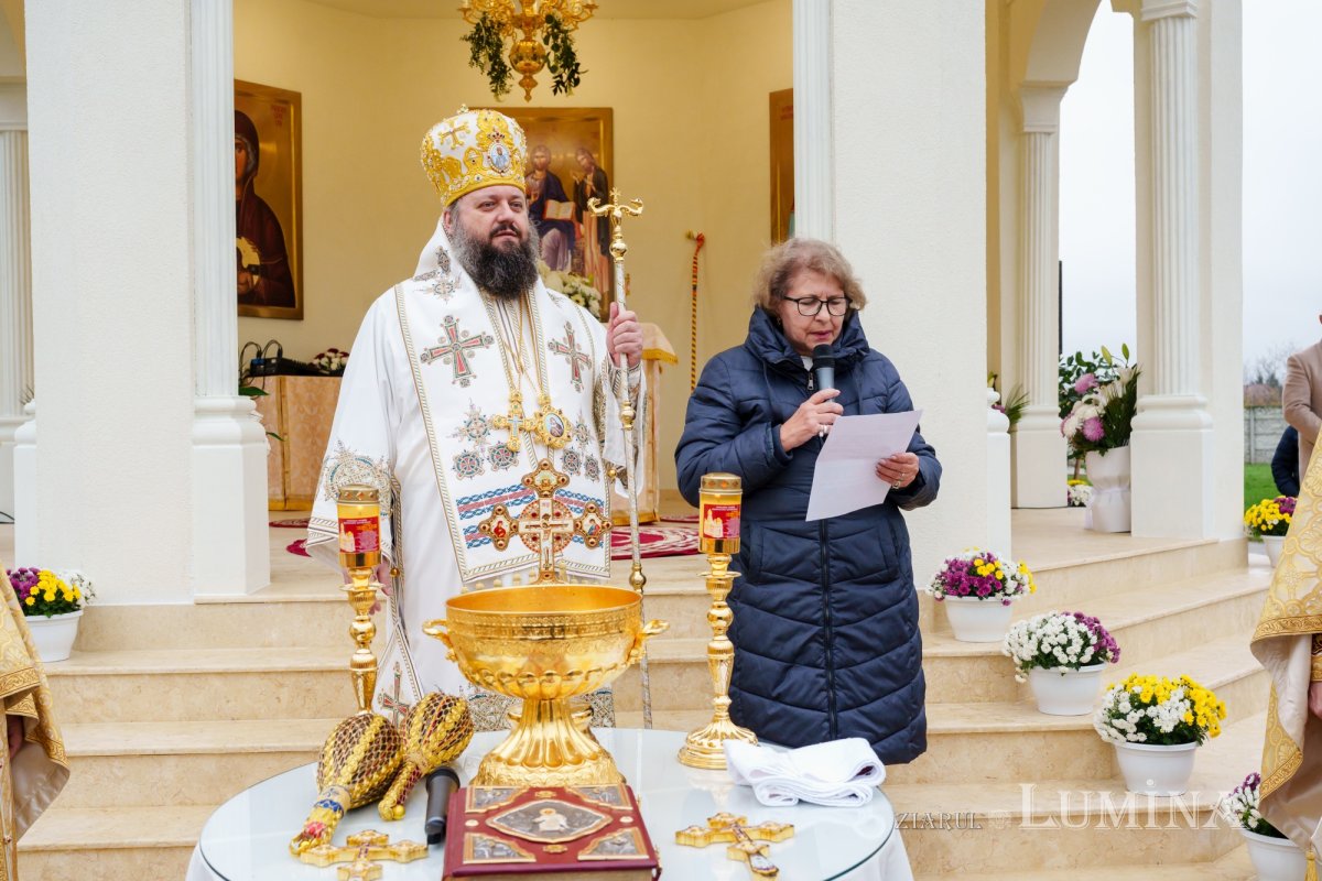 Sfințirea Altarului de vară al Parohiei Domneștii de Jos 348690