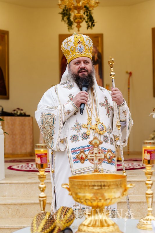 Sfințirea Altarului de vară al Parohiei Domneștii de Jos 348691