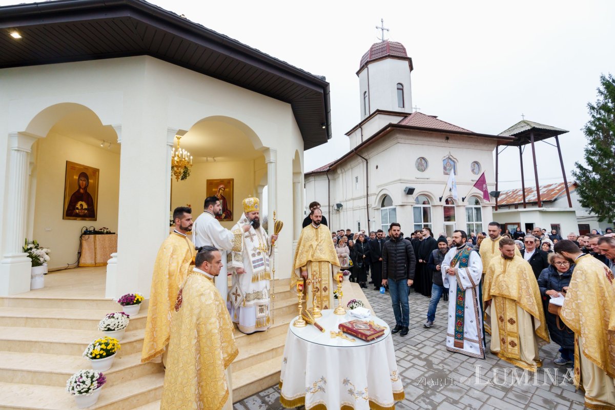 Sfințirea Altarului de vară al Parohiei Domneștii de Jos 348772
