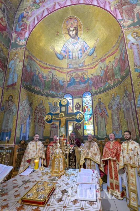 Hramul Parohiei „Sfântul Mare Mucenic Mercurie” din Capitală 348862