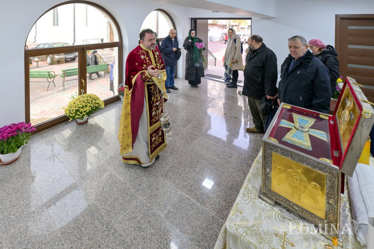 Hramul Parohiei „Sfântul Mare Mucenic Mercurie” din Capitală 348870