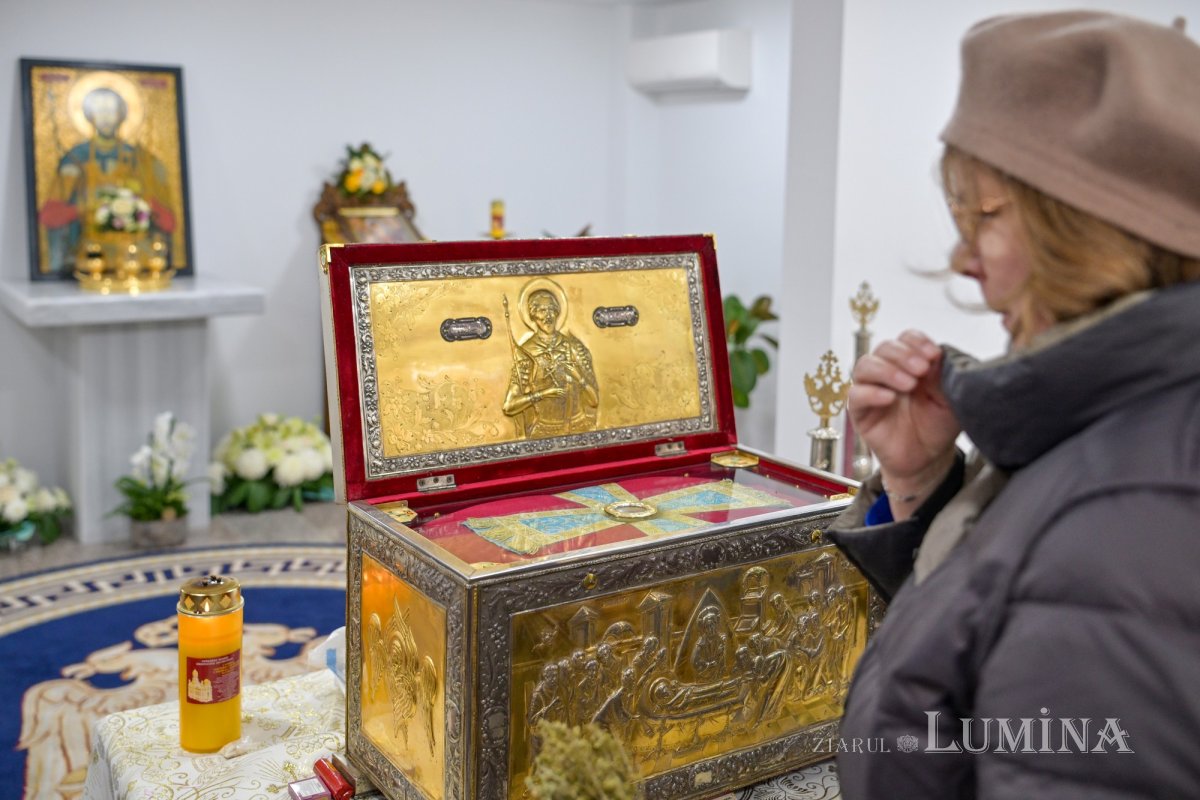 Hramul Parohiei „Sfântul Mare Mucenic Mercurie” din Capitală 348877