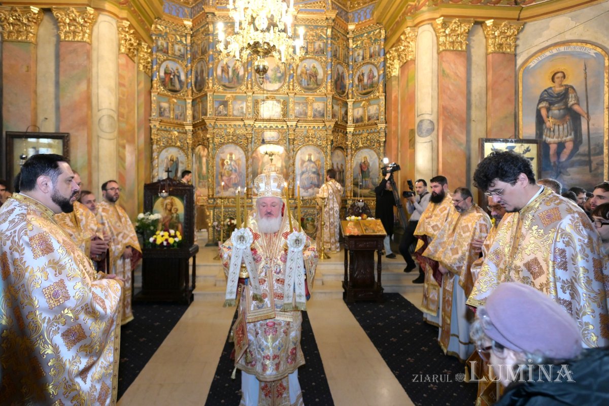 Zi de bucurie pentru studenții teologi bucureșteni 348823