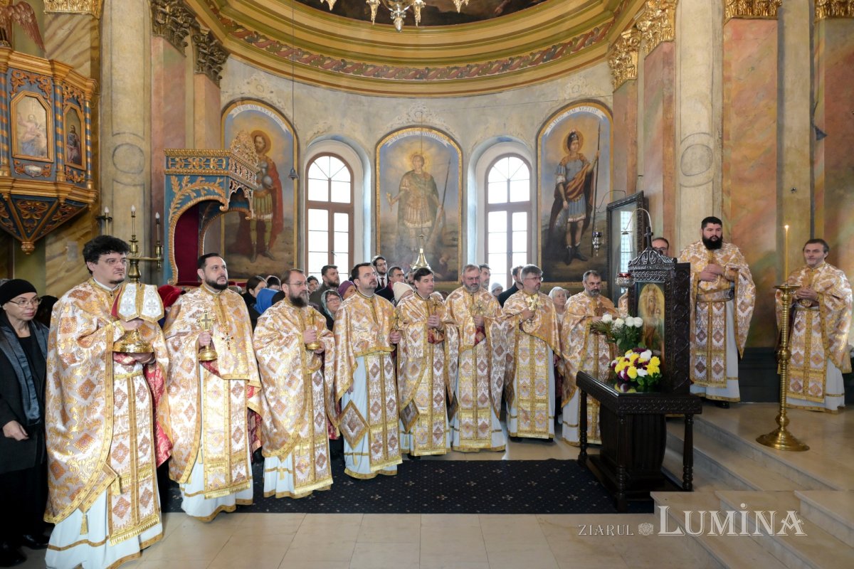 Zi de bucurie pentru studenții teologi bucureșteni 348829