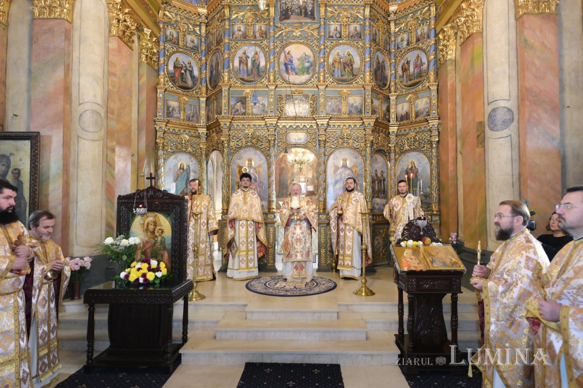 Zi de bucurie pentru studenții teologi bucureșteni 348830