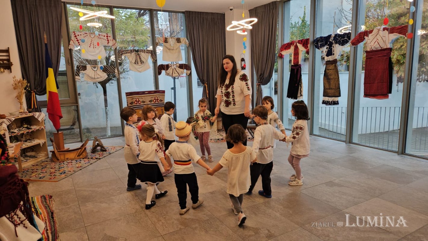 Români mici cu inimi mari la Grădinița „Buna Vestire” a Patriarhiei Române 349197