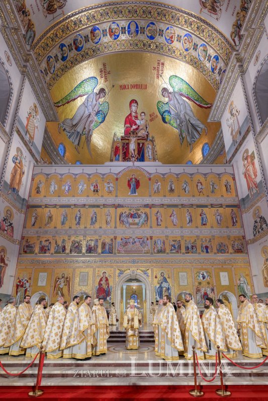 Prăznuire liturgică solemnă a Sfântului Apostol Andrei în București 349290