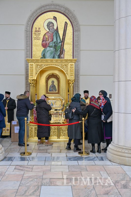 Prăznuire liturgică solemnă a Sfântului Apostol Andrei în București 349302