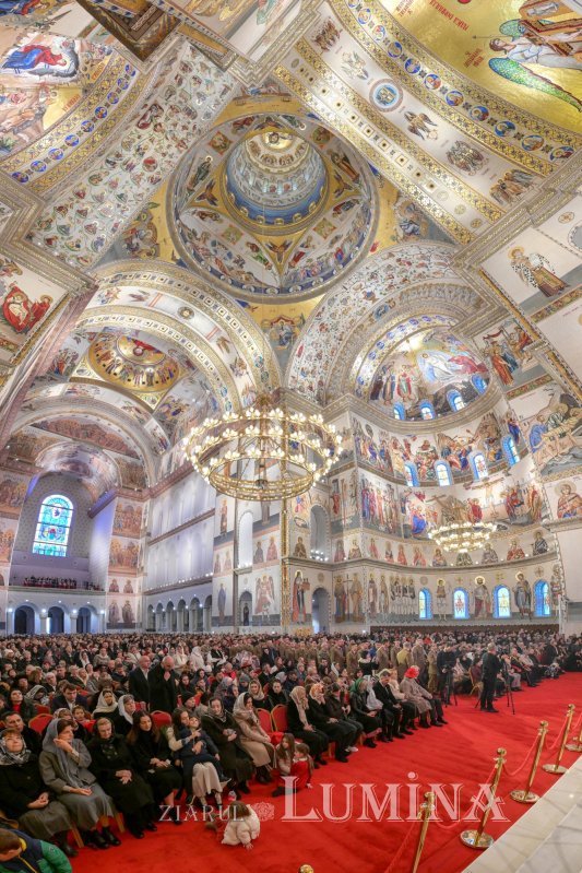 Prăznuire liturgică solemnă a Sfântului Apostol Andrei în București 349307