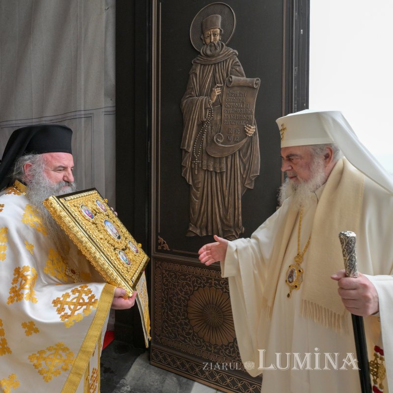 Prăznuire liturgică solemnă a Sfântului Apostol Andrei în București 349310