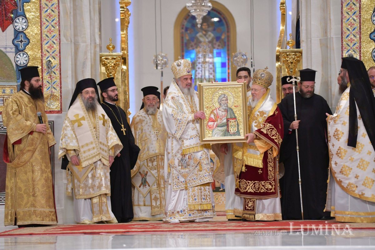 Sfântul Apostol Andrei, ocrotitorul Catedralei Naţionale 348599