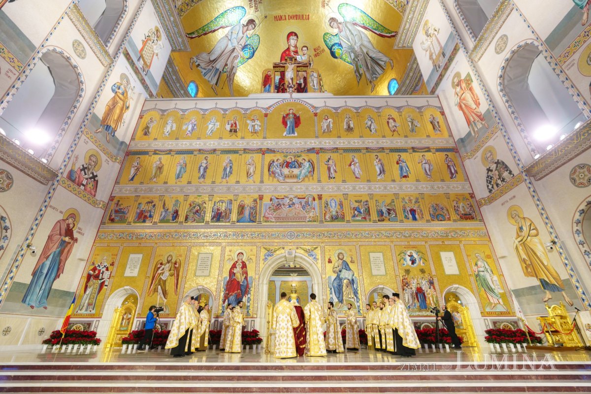 Ziua Națională a României, marcată la Catedrala Mântuirii Neamului 349438