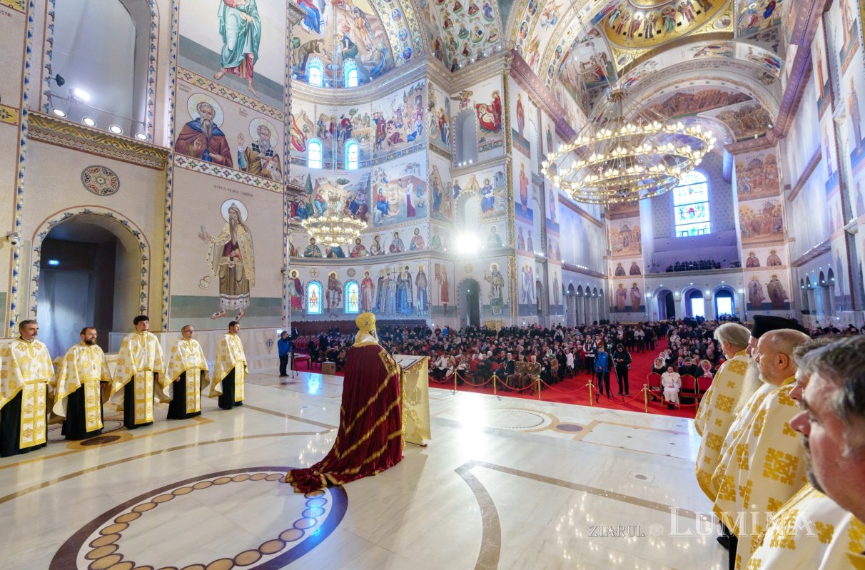Ziua Națională a României, marcată la Catedrala Mântuirii Neamului 349453