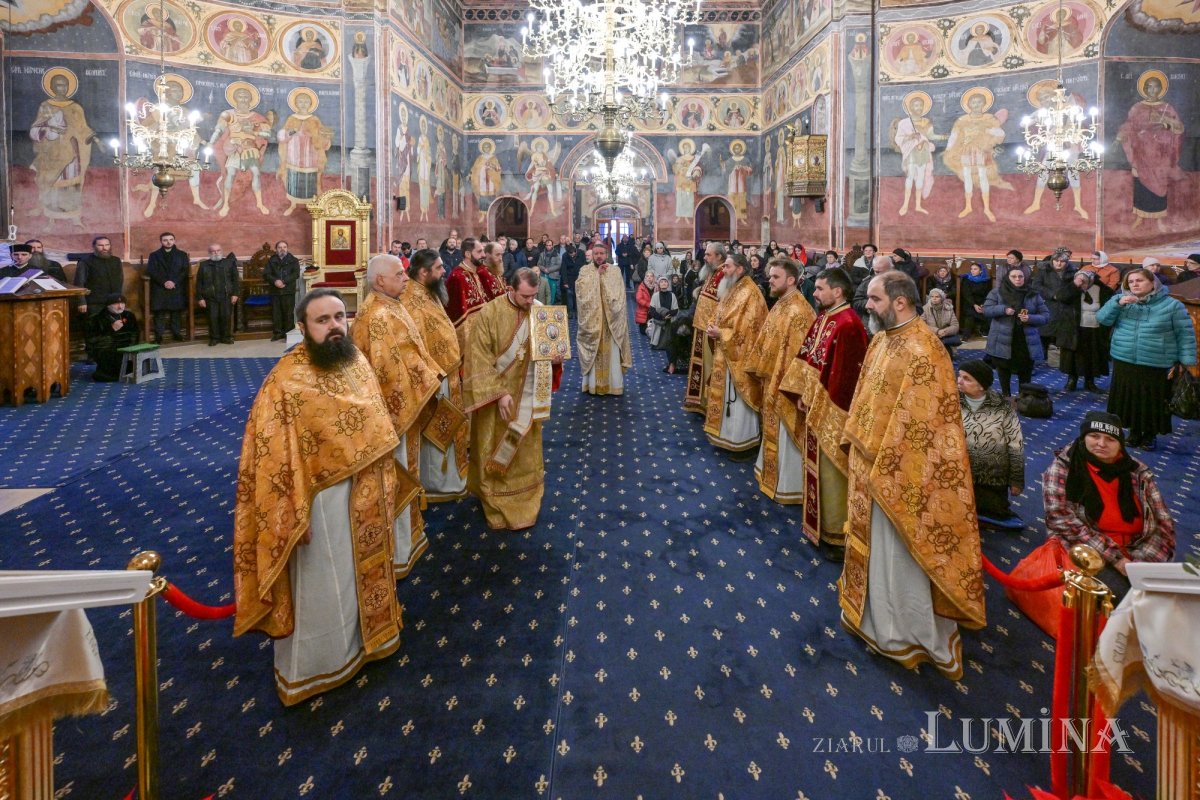 Prinos de cinstire Sfântului Cuvios Gheorghe de la Cernica și Căldărușani 349538