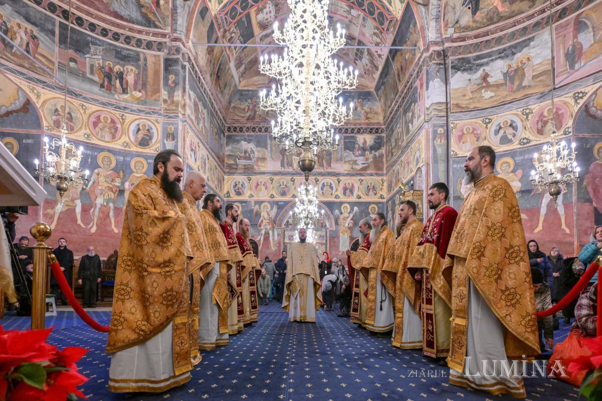 Prinos de cinstire Sfântului Cuvios Gheorghe de la Cernica și Căldărușani 349540