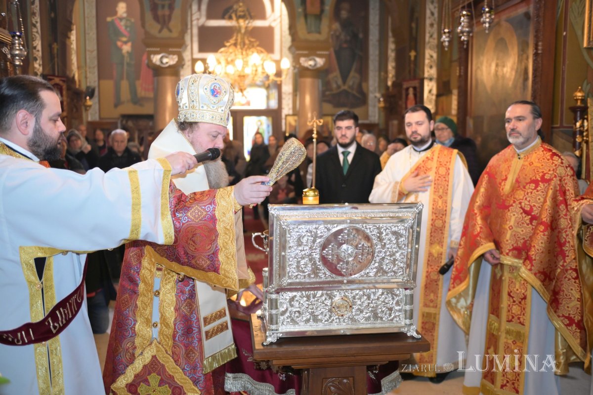 Sfințirea unei racle pentru moaștele Sfintei Mari Mucenițe Varvara 349662