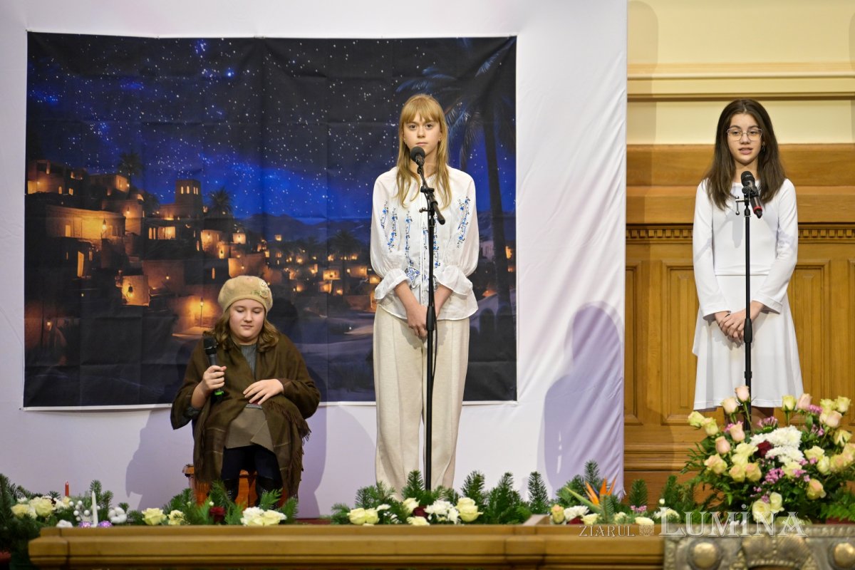 „Sfântul Nicolae în mijlocul copiilor” pe Colina Bucuriei 349850