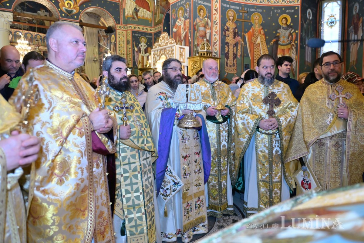 Cinstire a Sfântului Nicolae la Biserica „Sfântul Gheorghe”-Nou 349887